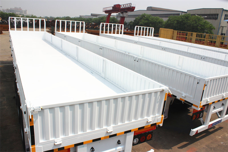 CS TRUCKS side wall cargo trailer